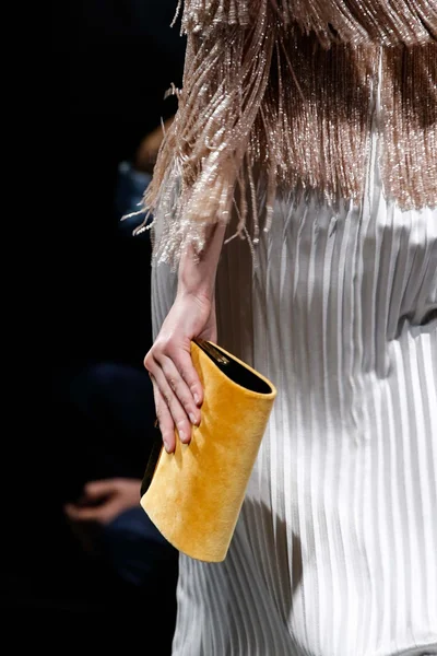 Look 109